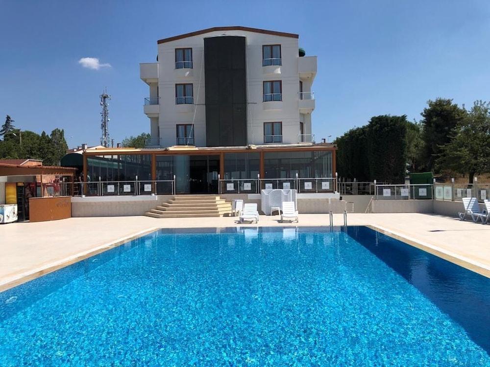 Double Royal Hotel Kocaeli Kültér fotó